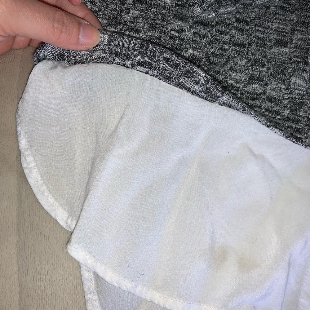 Work blouse 3/$20 - Picture 2 of 3